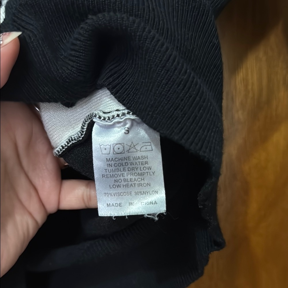 Black Cardigan with Unique Design - Picture 9 of 12